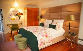 Boutique Hotel Windsor - The Charming City Hotels